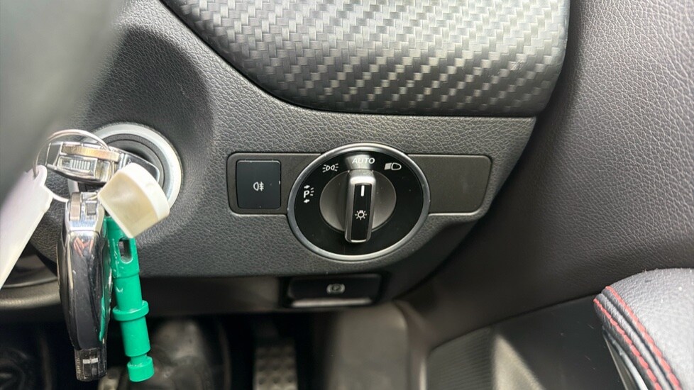 Used Mercedes-Benz A-Class 2015 for sale - 76580163: Photo 23