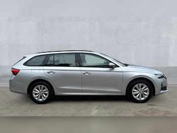 Used Skoda Octavia 2024 for sale - 75389653: Photo