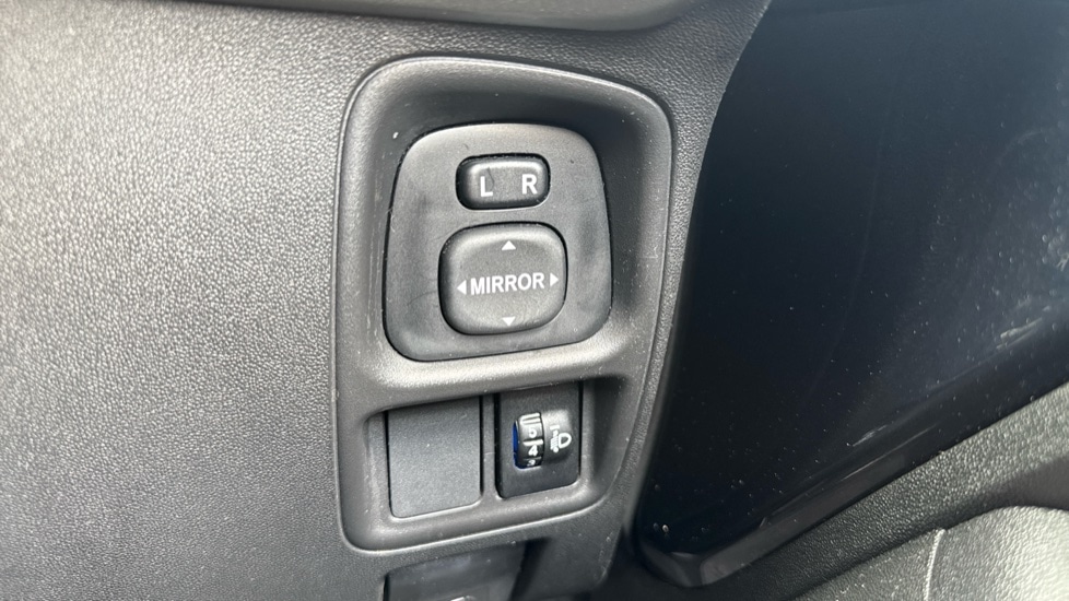 Vehicle 33