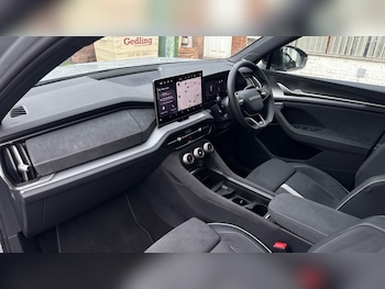 Used Skoda Kodiaq 2025 for sale - 76092121: Photo 2