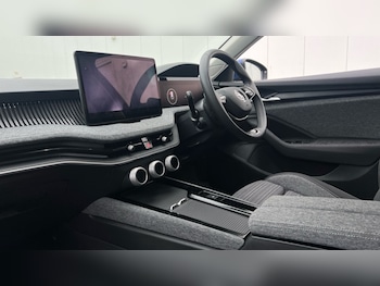 Used Skoda Superb 2025 for sale - 76901446: Photo