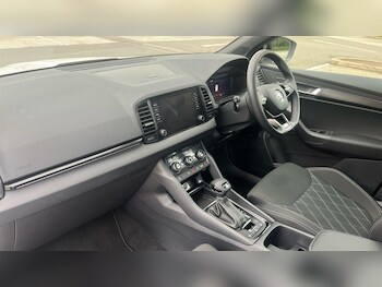 Used Skoda Karoq 2024 for sale - 76015062: Photo 2