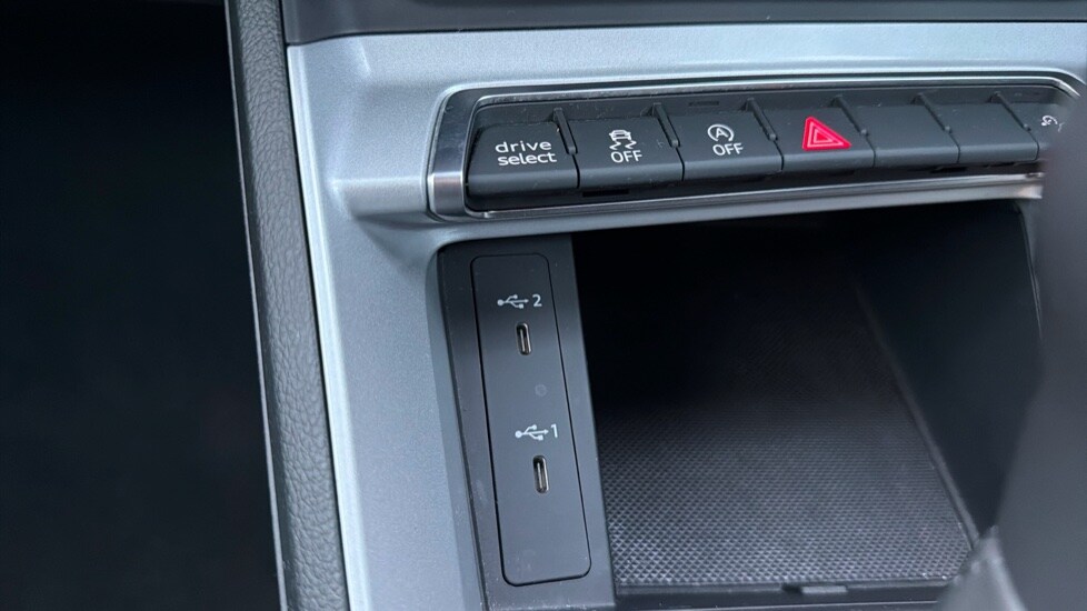 Used Audi Q3 2022 for sale - 76124552: Photo 33