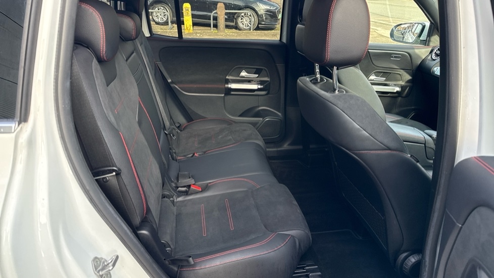 Used Mercedes-Benz GLB 2023 for sale - 77052664: Photo 14