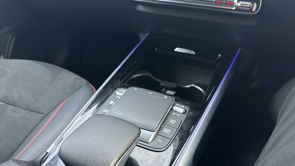 Used Mercedes-Benz GLB 2023 for sale - 77052664: Photo 27