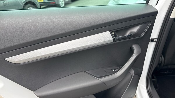 Used Skoda Karoq 2023 for sale - 75584259: Photo 28