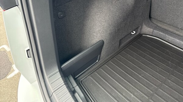 Used Skoda Karoq 2023 for sale - 75584259: Photo 30