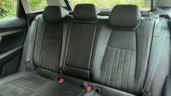 Used Skoda Karoq 2024 for sale - 75698797: Photo 15