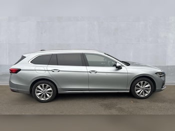 Used Skoda Superb 2024 for sale - 76361826: Photo