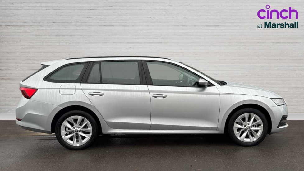 Used Skoda Octavia 2024 for sale - 76514871: Photo 2