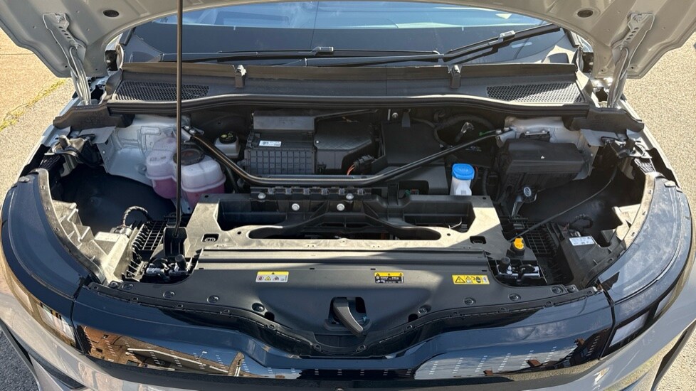 Used Skoda Enyaq 2025 for sale - 76178053: Photo 17