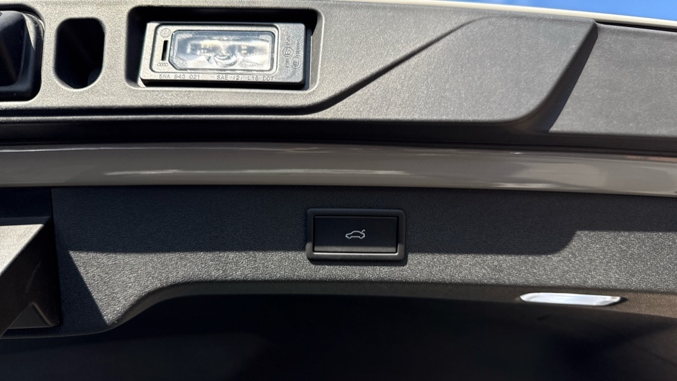 Used Skoda Enyaq 2025 for sale - 76178053: Photo 28