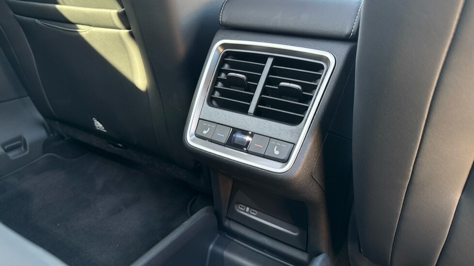 Used Skoda Enyaq 2025 for sale - 76178053: Photo 32