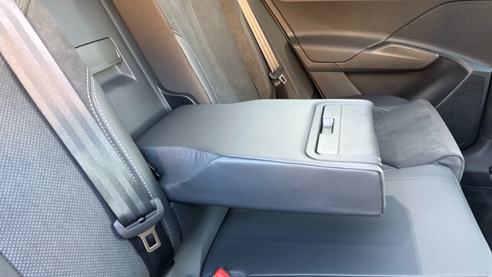 Used Skoda Enyaq 2025 for sale - 76178053: Photo 33