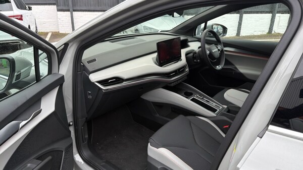 Used Skoda Elroq 2025 for sale - 76178090: Photo 2