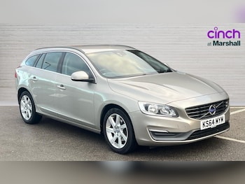 Used Volvo V60 2015 for sale - 76984108: Photo