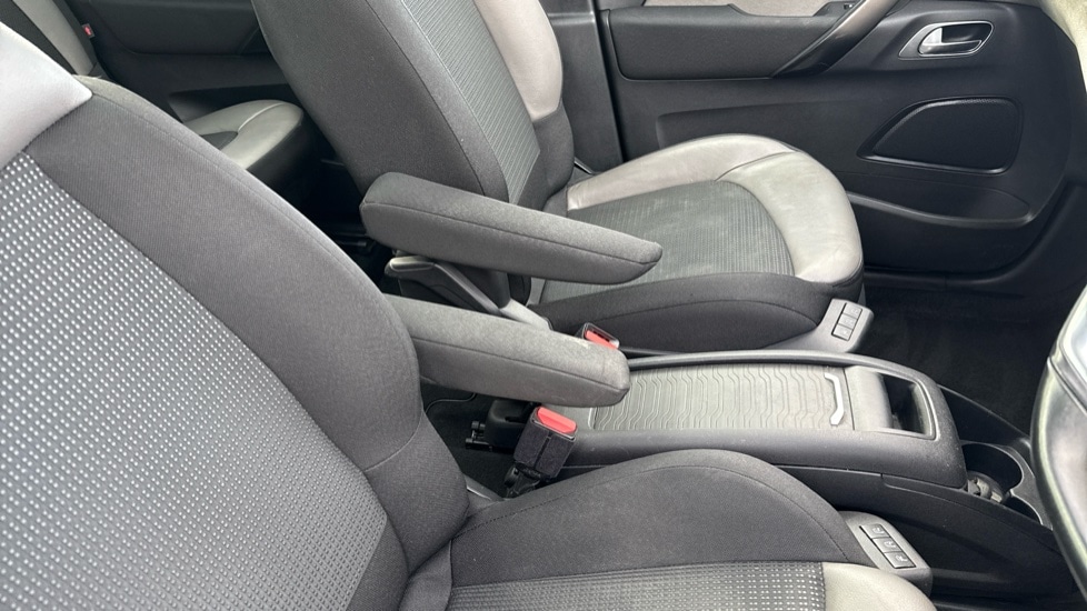Used Citroen C4 Grand Picasso 2020 for sale - 76552330: Photo 26