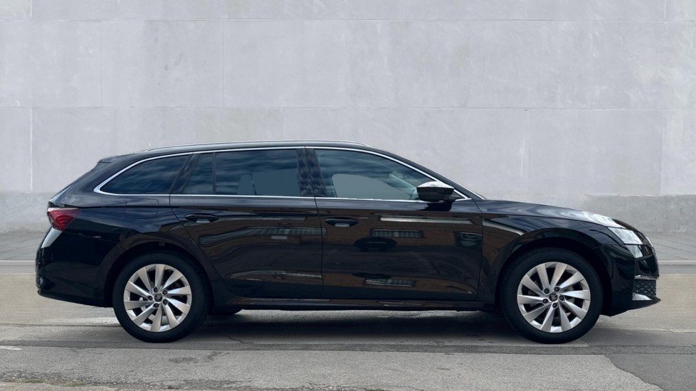 Used Skoda Octavia 2025 for sale - 76350722: Photo 4