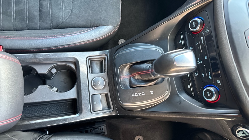 Used Ford Kuga 2018 for sale - 76660745: Photo 27