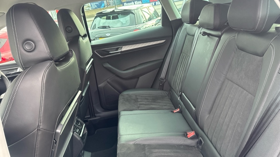 Used Skoda Karoq 2024 for sale - 76668246: Photo 15