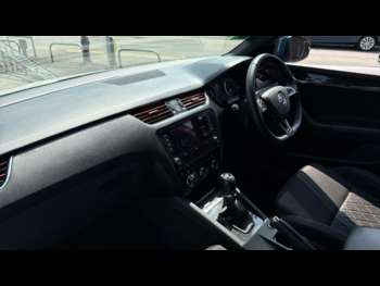 Used Skoda Octavia 2019 for sale - 74902758: Photo