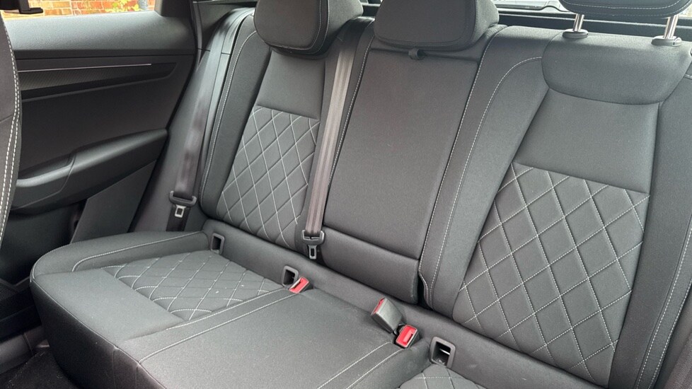 Used Skoda Karoq 2024 for sale - 76023185: Photo 15