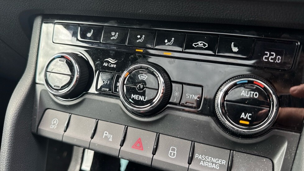 Used Skoda Karoq 2024 for sale - 76023185: Photo 39