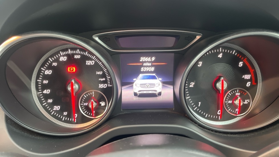 Used Mercedes-Benz GLA 2018 for sale - 76640129: Photo 13