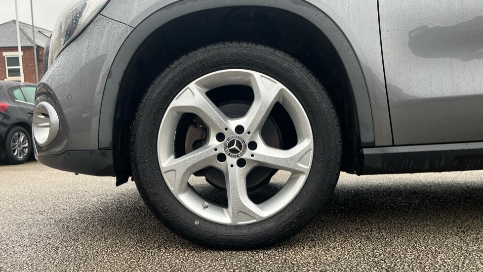 Used Mercedes-Benz GLA 2018 for sale - 76640129: Photo 17