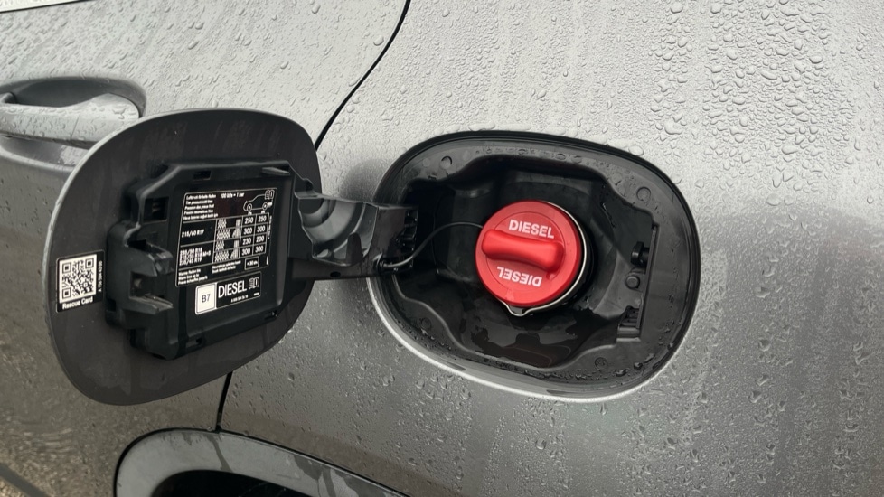 Used Mercedes-Benz GLA 2018 for sale - 76640129: Photo 21