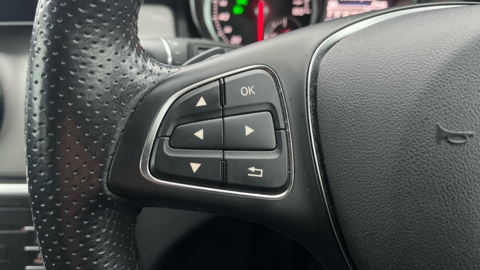 Used Mercedes-Benz GLA 2018 for sale - 76640129: Photo 22