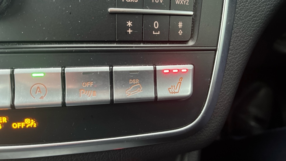 Used Mercedes-Benz GLA 2018 for sale - 76640129: Photo 32