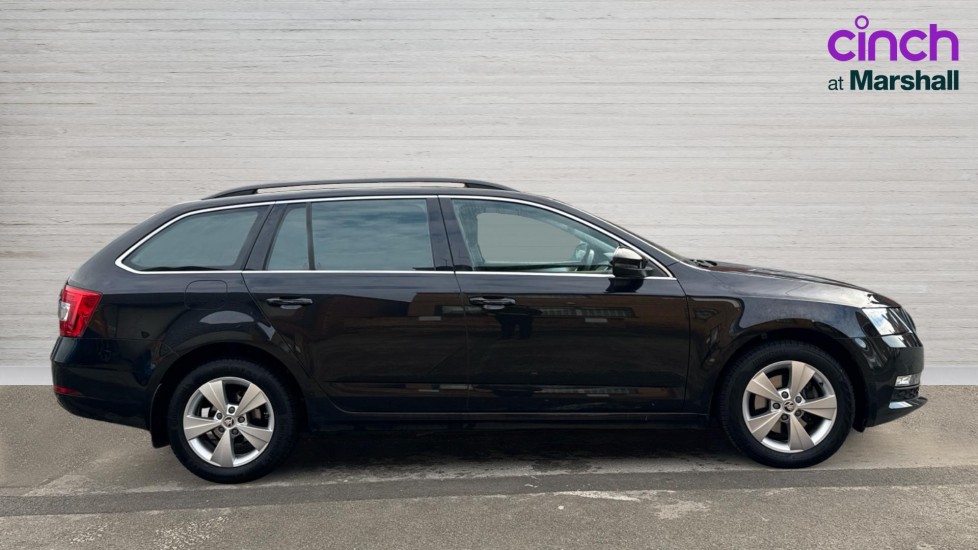 Used Skoda Octavia 2020 for sale - 77021864: Photo 2