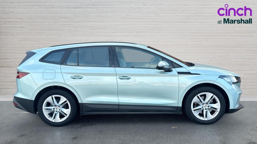 Used Skoda Enyaq 2021 for sale - 76874349: Photo 2