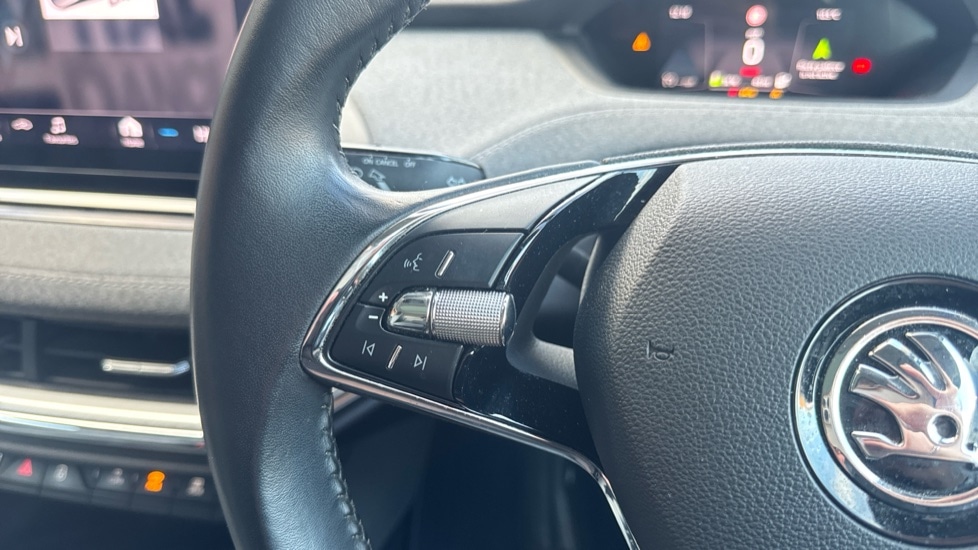 Used Skoda Enyaq 2021 for sale - 76874349: Photo 23