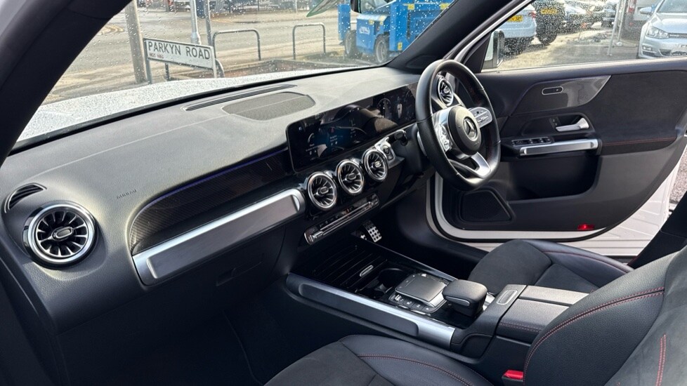 Used Mercedes-Benz GLB 2023 for sale - 76851205: Photo 10