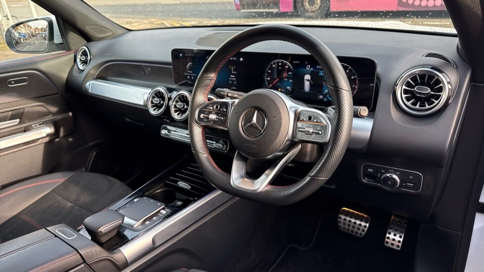 Used Mercedes-Benz GLB 2023 for sale - 76851205: Photo 9