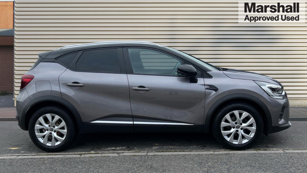 Used Renault Captur 2020 for sale - 76507476: Photo 2