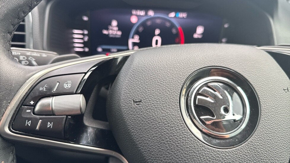 Used Skoda Karoq 2024 for sale - 76580281: Photo 21