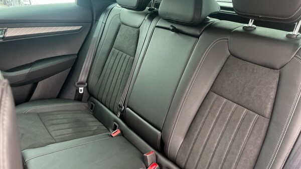 Used Skoda Karoq 2025 for sale - 76074272: Photo 15