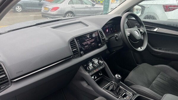 Used Skoda Karoq 2025 for sale - 76074272: Photo 2