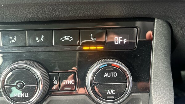 Used Skoda Karoq 2025 for sale - 76074272: Photo 30