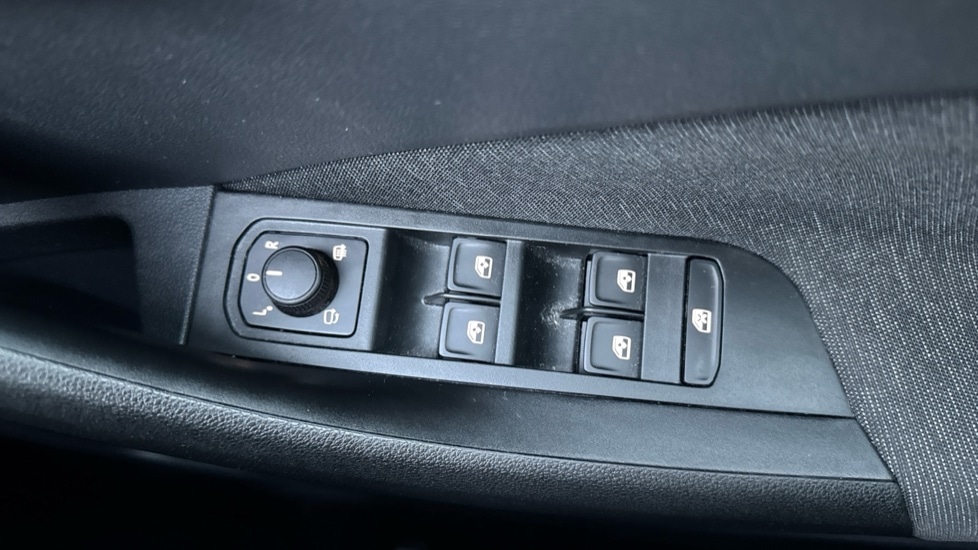 Used Skoda Kamiq 2021 for sale - 76888832: Photo 31