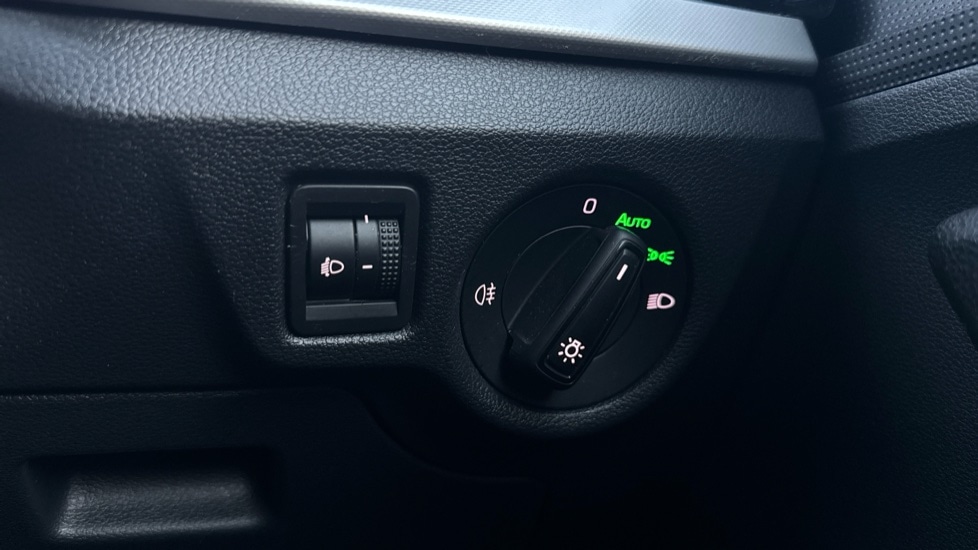 Used Skoda Kamiq 2021 for sale - 76888832: Photo 37