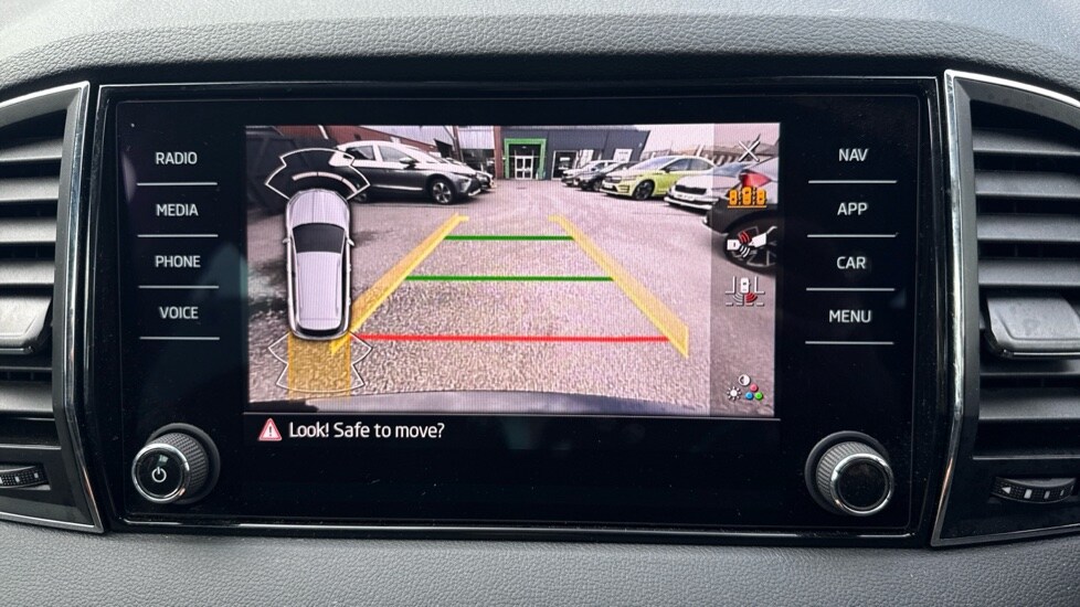 Used Skoda Karoq 2024 for sale - 76180184: Photo 28