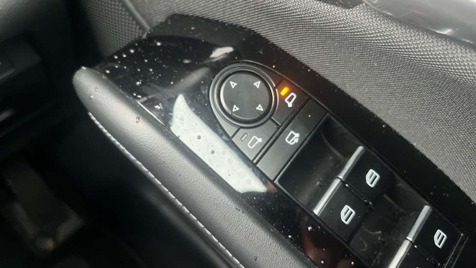 Used Mazda CX-30 2025 for sale - 76507598: Photo 40