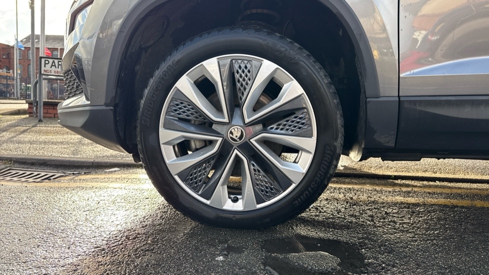 Used Skoda Karoq 2024 for sale - 76901312: Photo 18