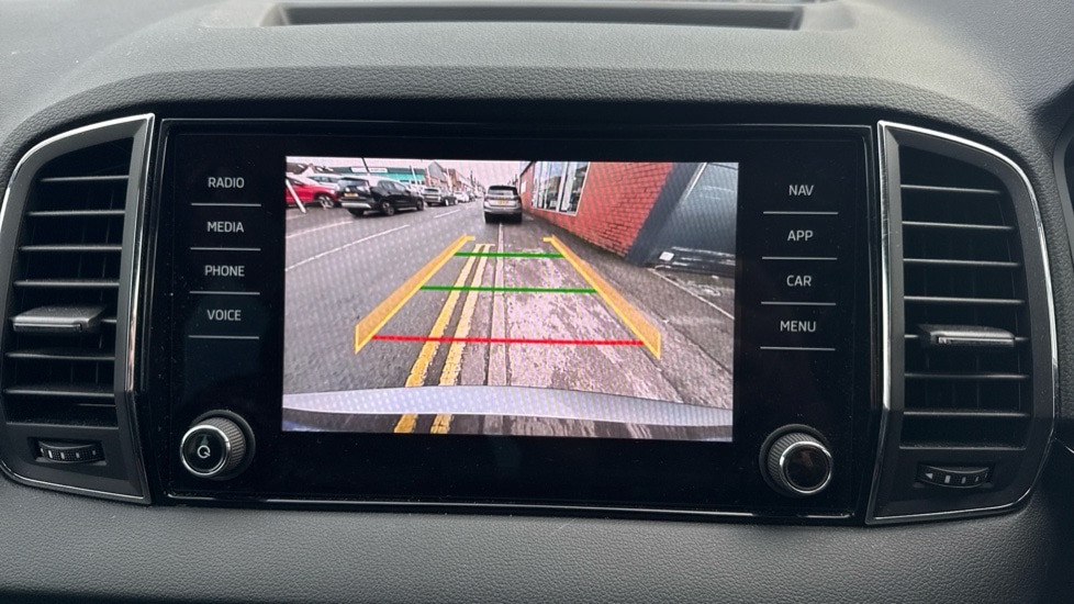 Used Skoda Karoq 2024 for sale - 76901312: Photo 24