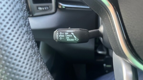 Used Skoda Karoq 2025 for sale - 76229149: Photo 34