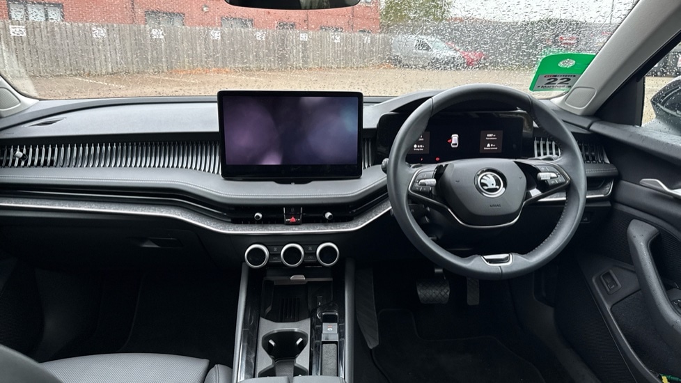 Used Skoda Superb 2024 for sale - 76623524: Photo 11